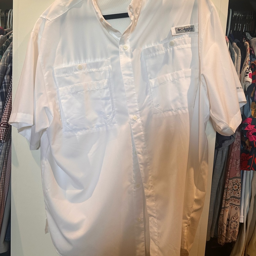 Columbia Men's Classic White Button Down Shirt